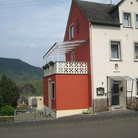 Dom wakacyjny Holiday In The Eifel With Balcony *